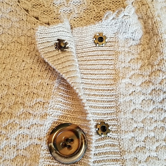 The Limited Sweater - Picture 3 of 8